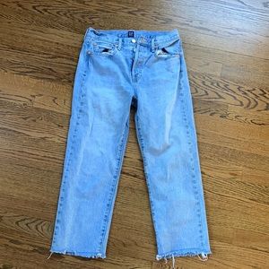 Gap Boyfriend Style Ankle Jean Size 4/27R